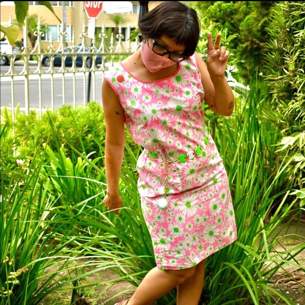 Vintage 1960s mid century  lightweight cotton dress